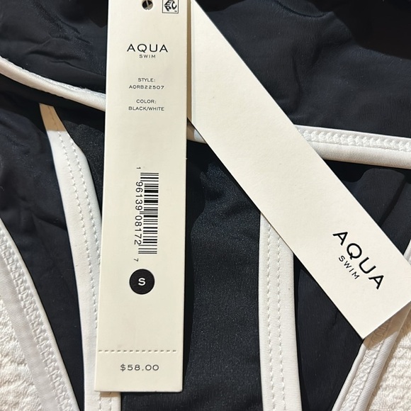 Aqua Bloomingdale’s exclusive Bikini Bottom. NWT. Small - Picture 4 of 9